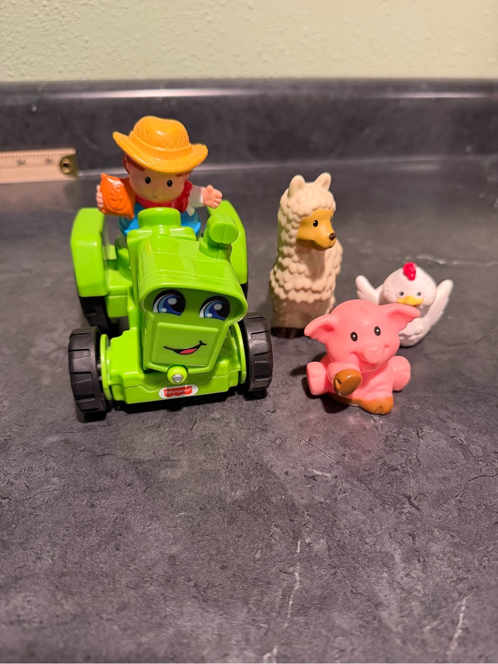 Fisher-Price Little People Bright Green Smiling Farm Tractor and Animal friends